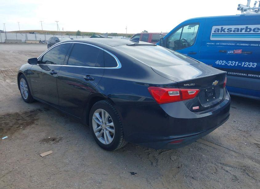 Photo 3 of 2017 Chevrolet Malibu 1LT (VIN 1G1ZE5ST0HF259019)