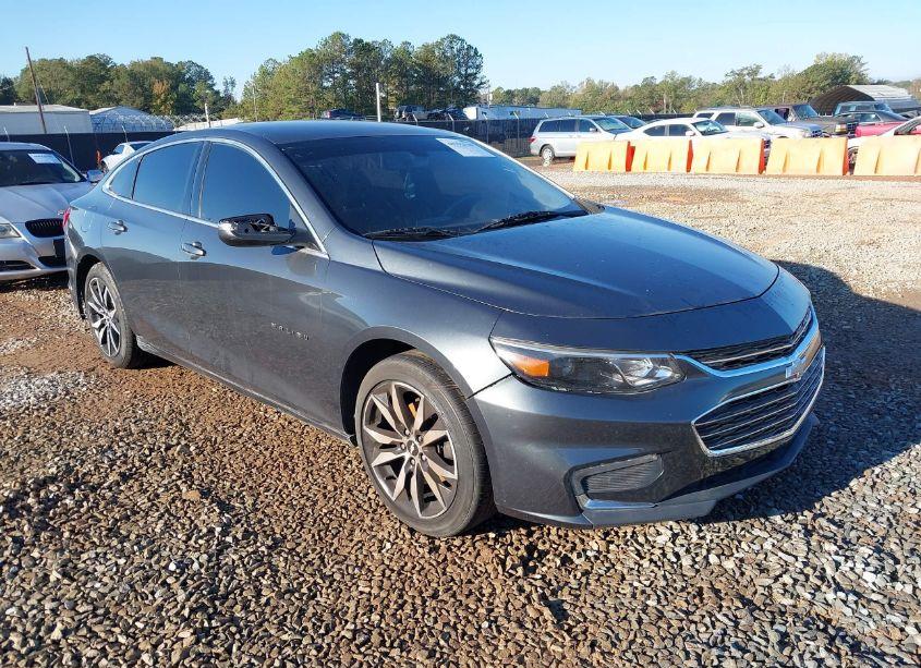 2017 Chevrolet Malibu 1LT (VIN 1G1ZE5ST0HF277035) main photo