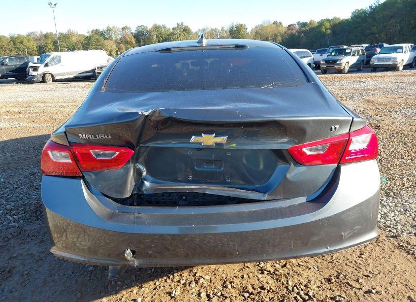 Photo 15 of 2017 Chevrolet Malibu 1LT (VIN 1G1ZE5ST0HF277035)