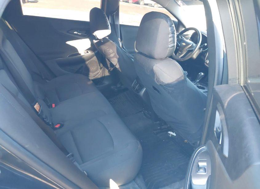 Photo 8 of 2017 Chevrolet Malibu 1LT (VIN 1G1ZE5ST0HF277035)