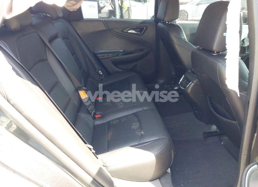 Photo 8 of 2016 Chevrolet Malibu 1LT (VIN 1G1ZE5ST1GF184328)