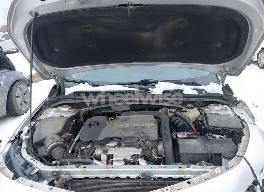 Photo 10 of 2016 Chevrolet Malibu 1LT (VIN 1G1ZE5ST1GF185897)