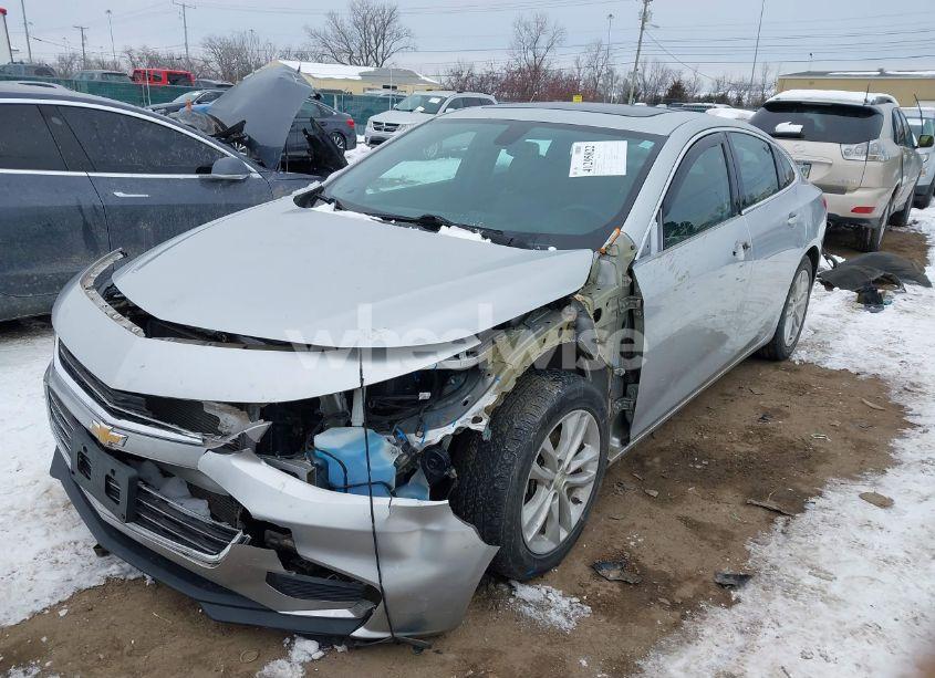 Photo 6 of 2016 Chevrolet Malibu 1LT (VIN 1G1ZE5ST1GF185897)