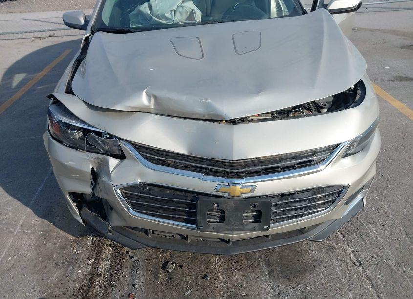 Photo 6 of 2016 Chevrolet Malibu 1LT (VIN 1G1ZE5ST1GF186080)