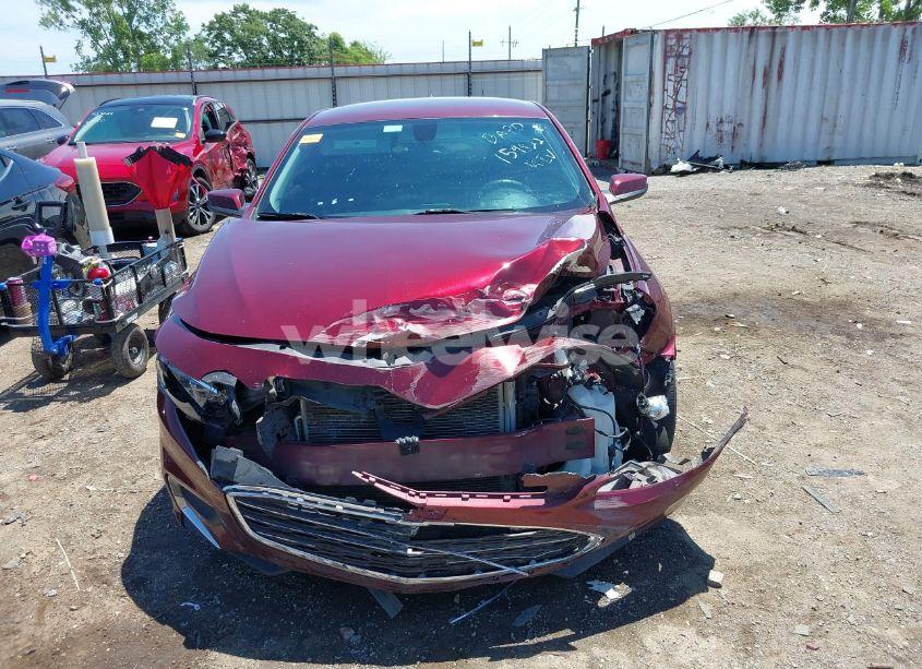 Photo 12 of 2016 Chevrolet Malibu 1LT (VIN 1G1ZE5ST1GF190274)