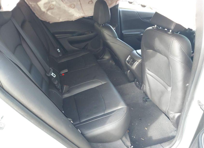 Photo 8 of 2016 Chevrolet Malibu 1LT (VIN 1G1ZE5ST1GF192221)