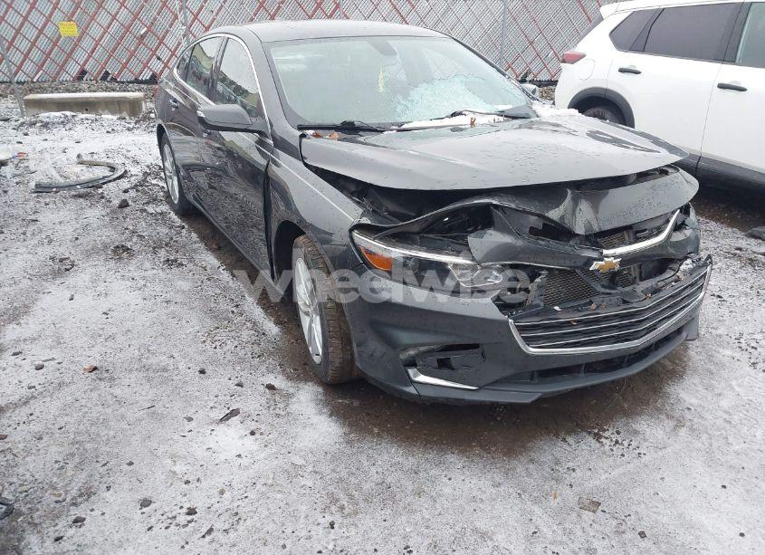 2016 Chevrolet Malibu 1LT (VIN 1G1ZE5ST1GF195541) main photo