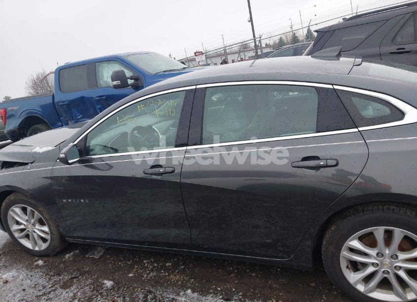 Photo 14 of 2016 Chevrolet Malibu 1LT (VIN 1G1ZE5ST1GF195541)