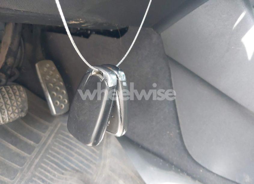 Photo 11 of 2016 Chevrolet Malibu 1LT (VIN 1G1ZE5ST1GF202827)