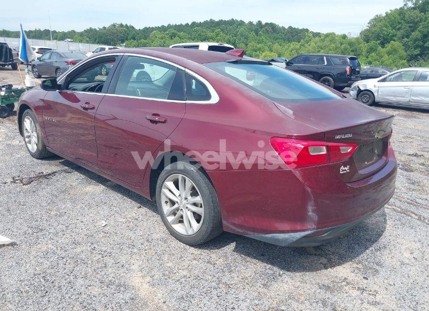Photo 3 of 2016 Chevrolet Malibu 1LT (VIN 1G1ZE5ST1GF202827)