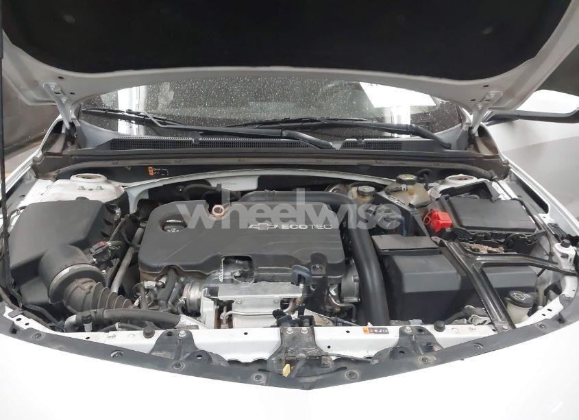 Photo 10 of 2016 Chevrolet Malibu 1LT (VIN 1G1ZE5ST1GF203752)