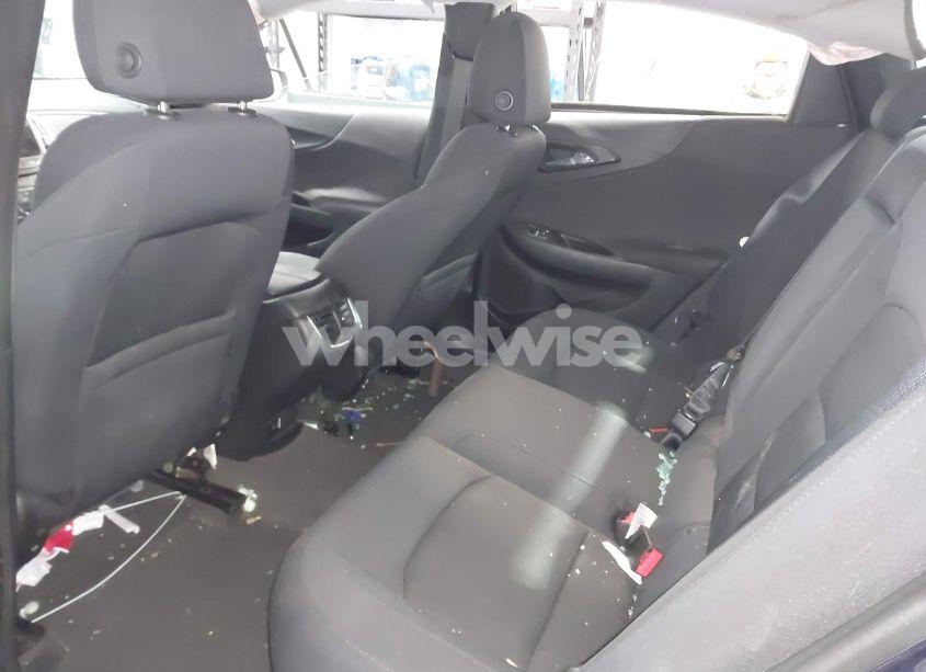 Photo 8 of 2016 Chevrolet Malibu 1LT (VIN 1G1ZE5ST1GF204092)