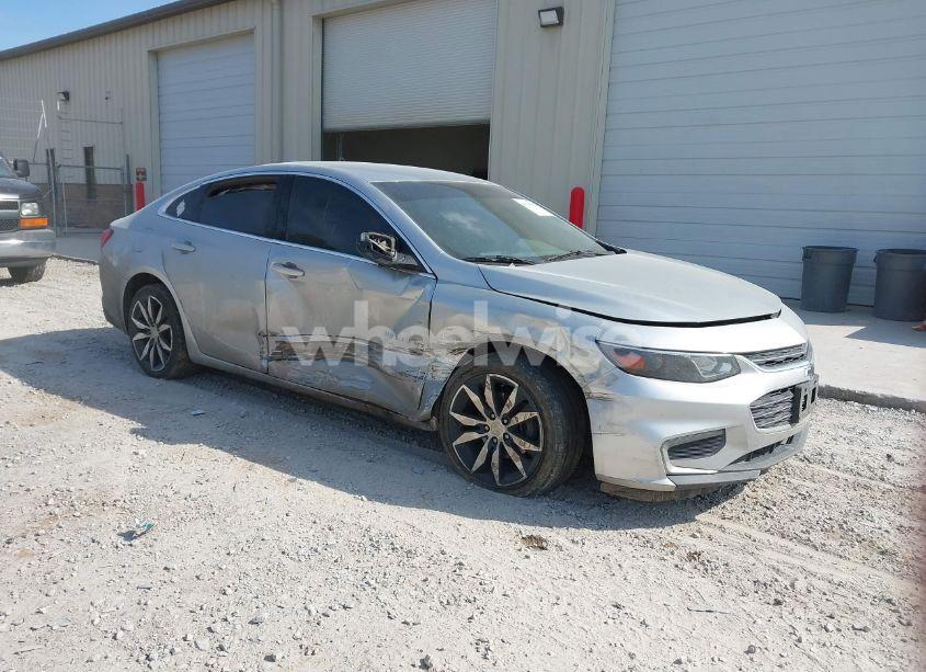 2016 Chevrolet Malibu 1LT (VIN 1G1ZE5ST1GF217926) main photo