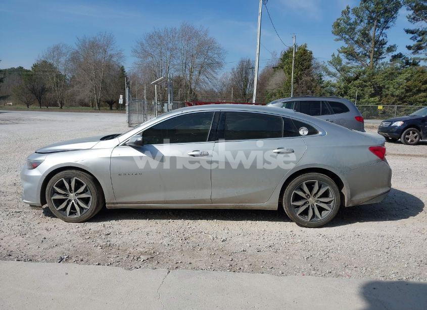 Photo 14 of 2016 Chevrolet Malibu 1LT (VIN 1G1ZE5ST1GF217926)