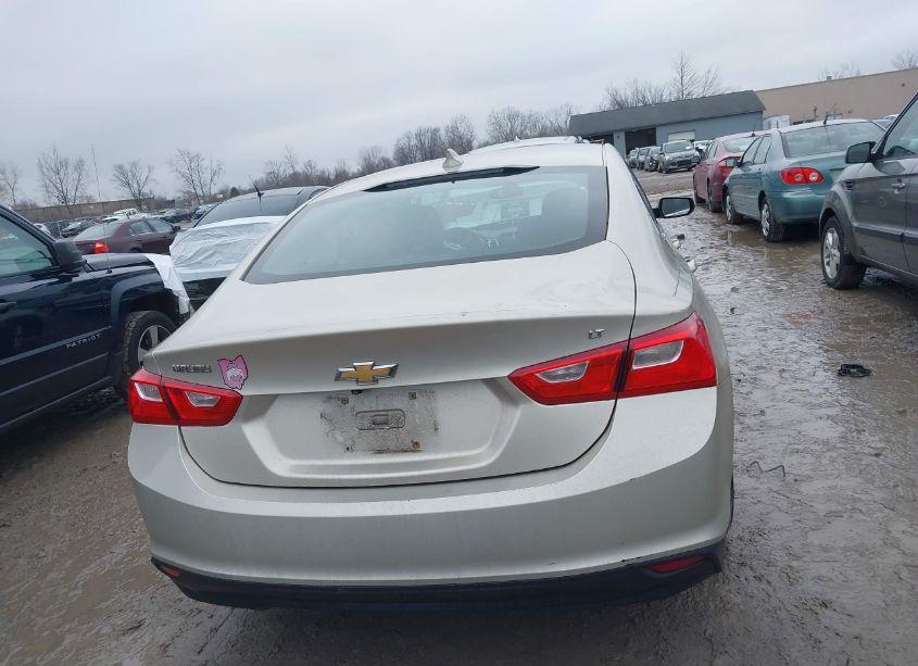 Photo 16 of 2016 Chevrolet Malibu 1LT (VIN 1G1ZE5ST1GF239134)
