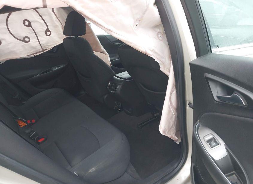 Photo 8 of 2016 Chevrolet Malibu 1LT (VIN 1G1ZE5ST1GF239134)