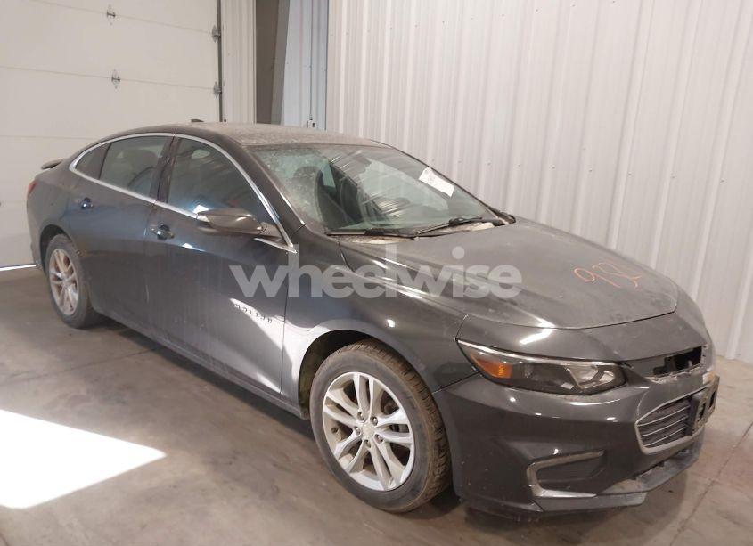 2016 Chevrolet Malibu 1LT (VIN 1G1ZE5ST1GF252126) main photo