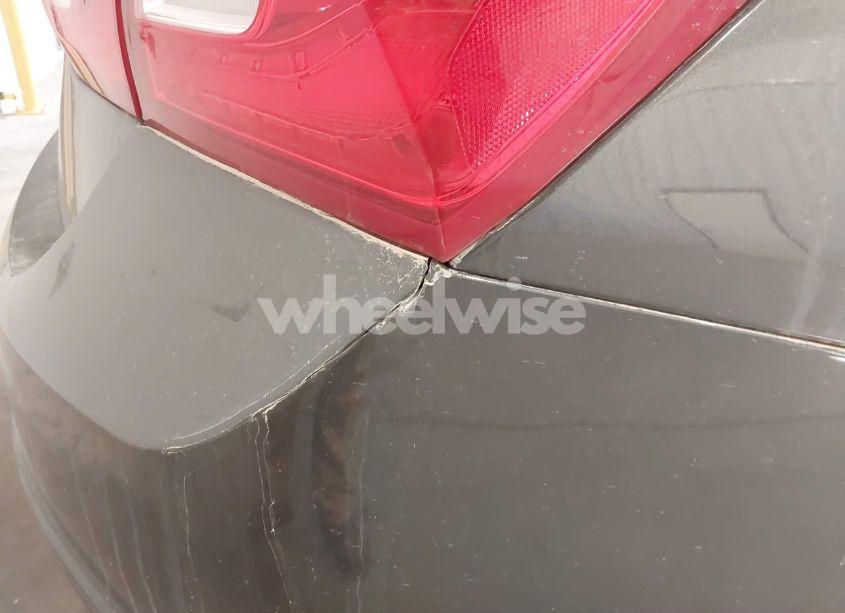 Photo 17 of 2016 Chevrolet Malibu 1LT (VIN 1G1ZE5ST1GF252126)