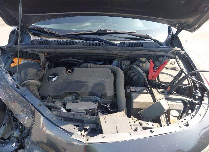 Photo 10 of 2016 Chevrolet Malibu 1LT (VIN 1G1ZE5ST1GF257827)