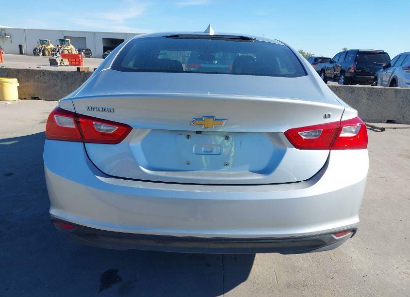 Photo 17 of 2016 Chevrolet Malibu 1LT (VIN 1G1ZE5ST1GF272375)