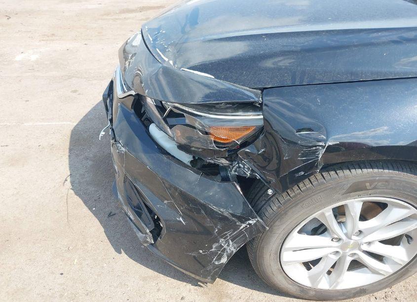 Photo 12 of 2016 Chevrolet Malibu 1LT (VIN 1G1ZE5ST1GF277320)