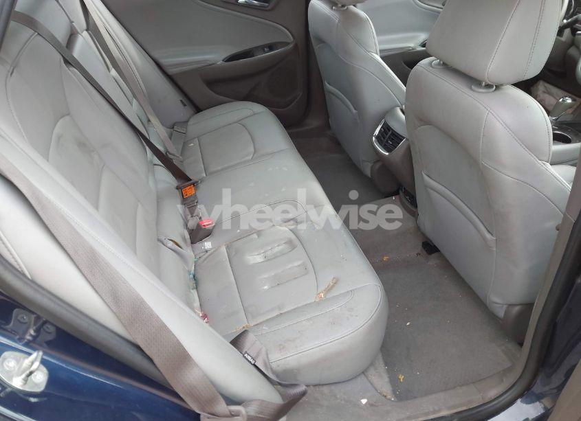 Photo 8 of 2016 Chevrolet Malibu 1LT (VIN 1G1ZE5ST1GF284302)