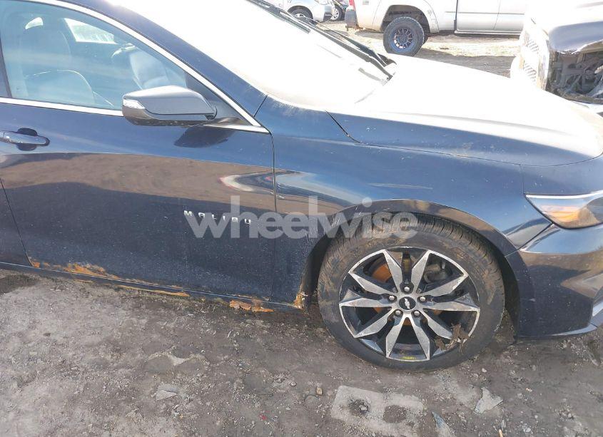 Photo 6 of 2016 Chevrolet Malibu 1LT (VIN 1G1ZE5ST1GF289659)