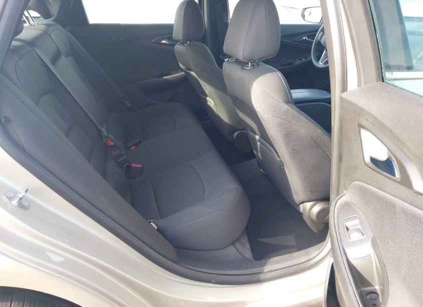 Photo 8 of 2016 Chevrolet Malibu 1LT (VIN 1G1ZE5ST1GF291007)