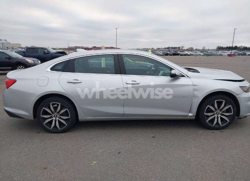 Photo 13 of 2016 Chevrolet Malibu 1LT (VIN 1G1ZE5ST1GF312194)