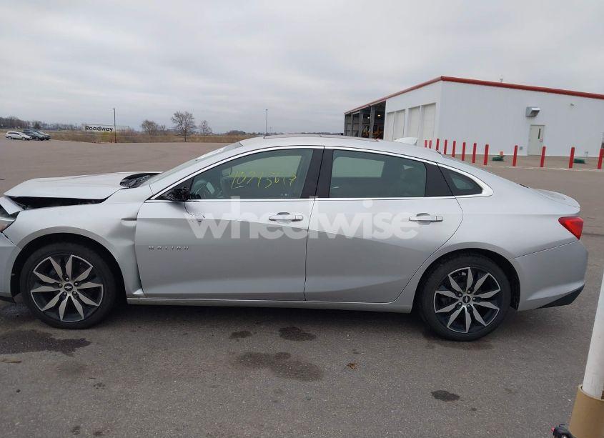 Photo 14 of 2016 Chevrolet Malibu 1LT (VIN 1G1ZE5ST1GF312194)