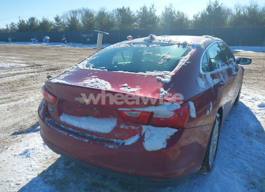 Photo 4 of 2016 Chevrolet Malibu 1LT (VIN 1G1ZE5ST1GF324149)