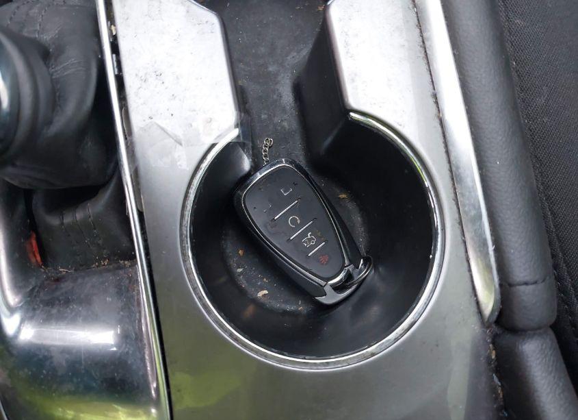 Photo 11 of 2016 Chevrolet Malibu 1LT (VIN 1G1ZE5ST1GF331957)