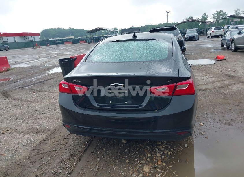 Photo 16 of 2016 Chevrolet Malibu 1LT (VIN 1G1ZE5ST1GF350718)