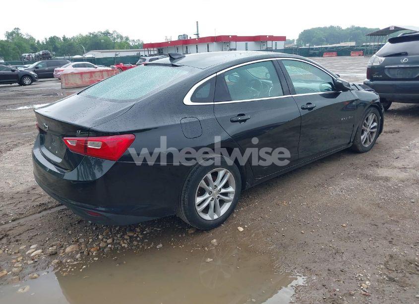 Photo 4 of 2016 Chevrolet Malibu 1LT (VIN 1G1ZE5ST1GF350718)