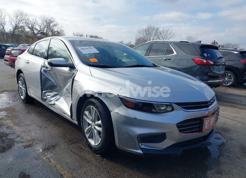 2017 Chevrolet Malibu 1LT (VIN 1G1ZE5ST1HF105659) main photo