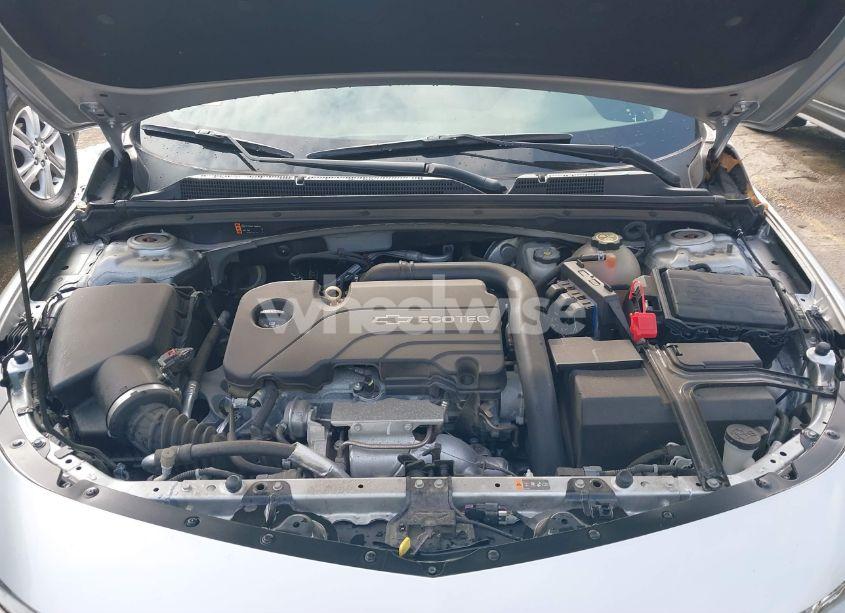 Photo 10 of 2017 Chevrolet Malibu 1LT (VIN 1G1ZE5ST1HF105659)