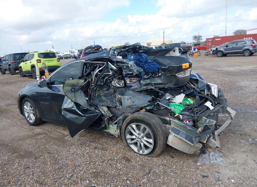 Photo 13 of 2017 Chevrolet Malibu 1LT (VIN 1G1ZE5ST1HF109291)