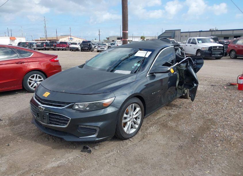 Photo 2 of 2017 Chevrolet Malibu 1LT (VIN 1G1ZE5ST1HF109291)