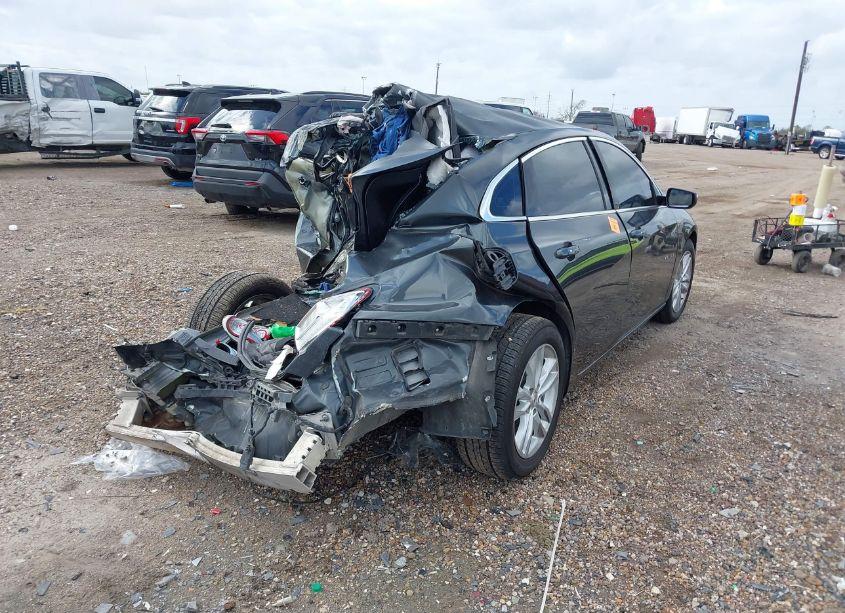 Photo 4 of 2017 Chevrolet Malibu 1LT (VIN 1G1ZE5ST1HF109291)