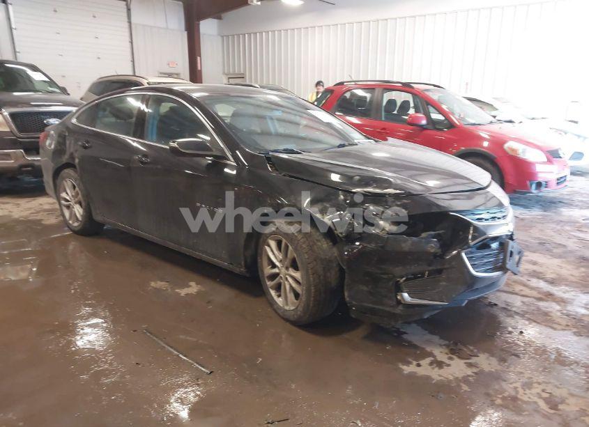 2017 Chevrolet Malibu 1LT (VIN 1G1ZE5ST1HF109467) main photo