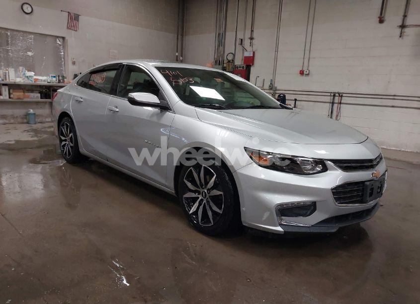 2017 Chevrolet Malibu 1LT (VIN 1G1ZE5ST1HF113907) main photo