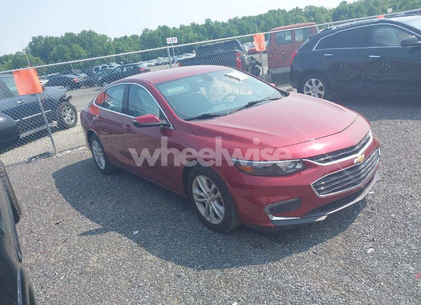 2017 Chevrolet Malibu 1LT (VIN 1G1ZE5ST1HF132635) main photo