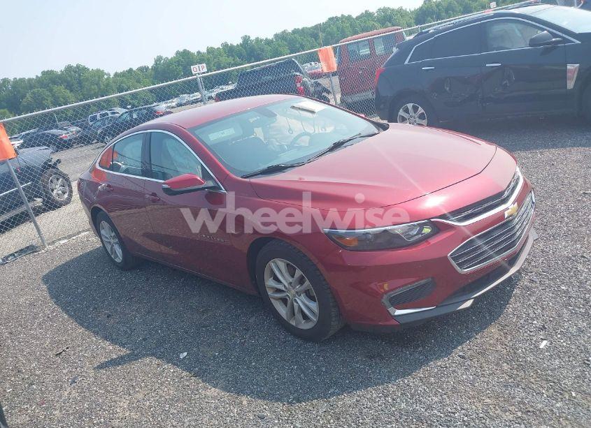 Photo 13 of 2017 Chevrolet Malibu 1LT (VIN 1G1ZE5ST1HF132635)
