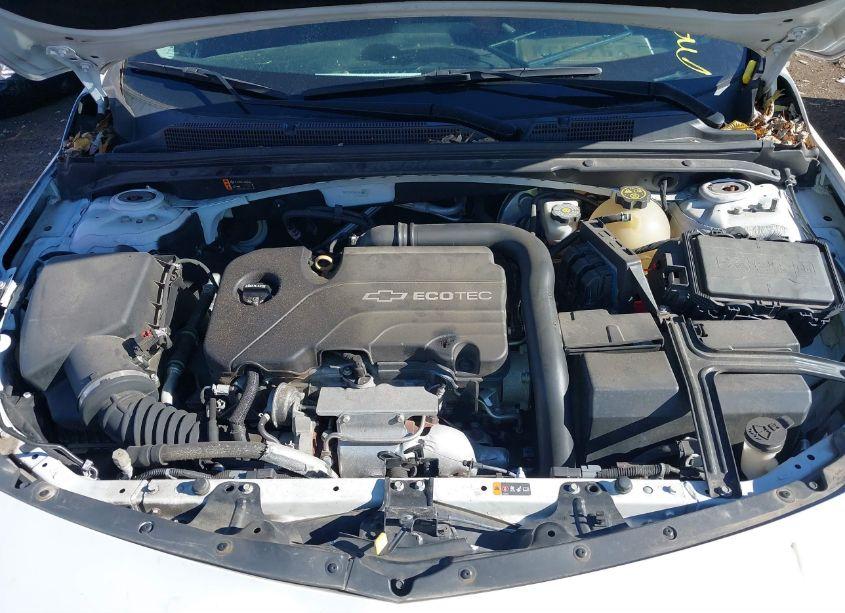 Photo 10 of 2017 Chevrolet Malibu 1LT (VIN 1G1ZE5ST1HF142663)