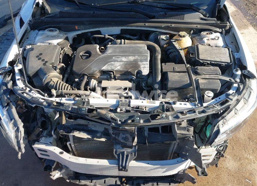 Photo 10 of 2017 Chevrolet Malibu 1LT (VIN 1G1ZE5ST1HF142789)