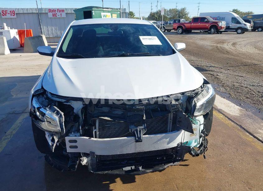 Photo 13 of 2017 Chevrolet Malibu 1LT (VIN 1G1ZE5ST1HF142789)