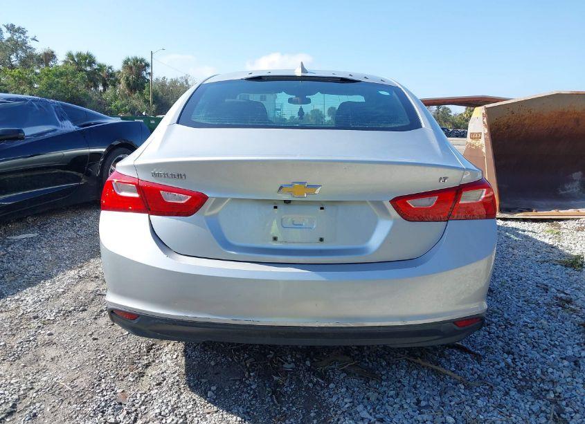 Photo 16 of 2017 Chevrolet Malibu 1LT (VIN 1G1ZE5ST1HF152867)