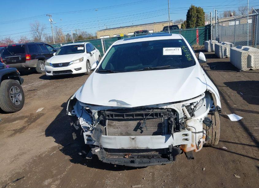 Photo 13 of 2017 Chevrolet Malibu 1LT (VIN 1G1ZE5ST1HF156899)