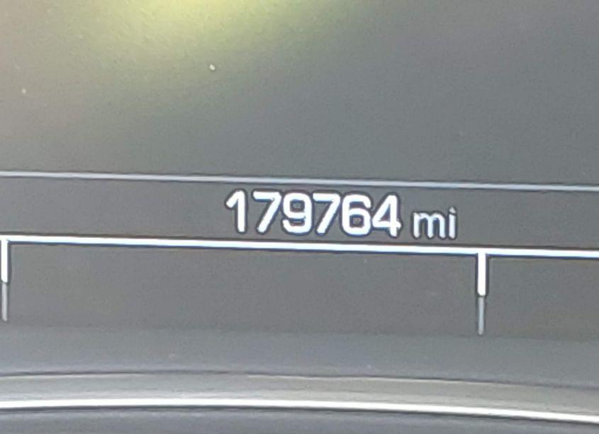 Photo 16 of 2017 Chevrolet Malibu 1LT (VIN 1G1ZE5ST1HF156899)