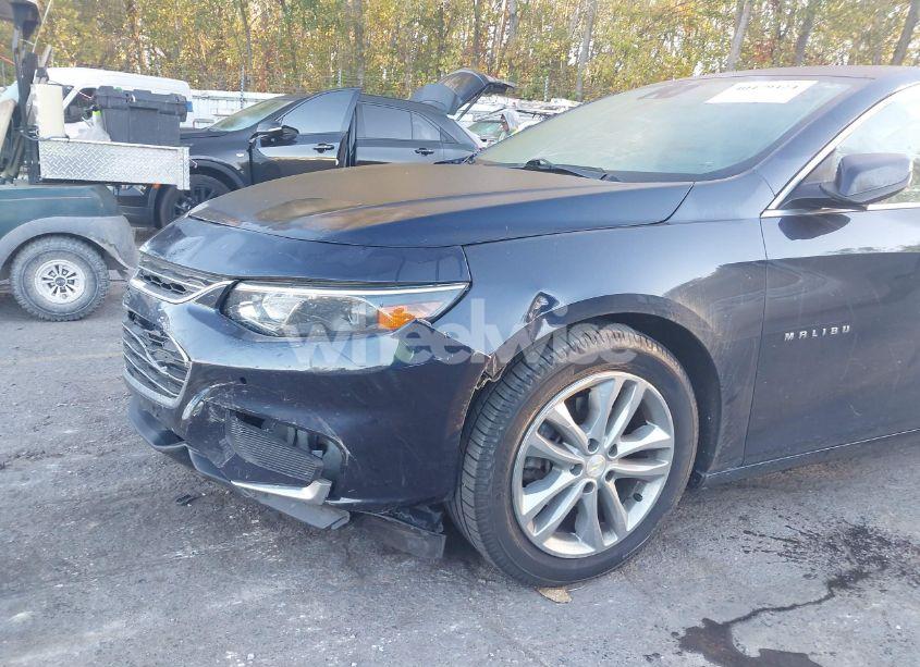 Photo 17 of 2017 Chevrolet Malibu 1LT (VIN 1G1ZE5ST1HF163500)